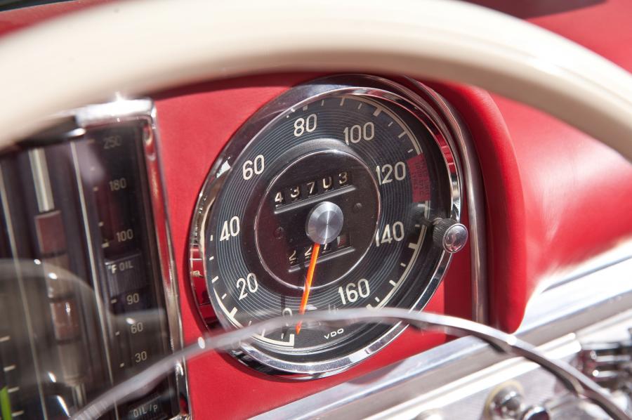  Mercedes-Benz 300 SL Roadster 1957 года  (фото 56 из 89)